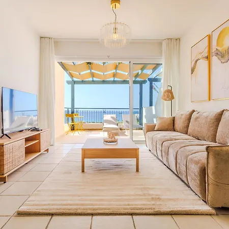 H&o Sunset View Apartment-kings Palace
